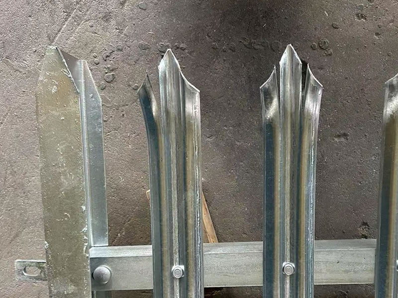 Steel Palisade Fence